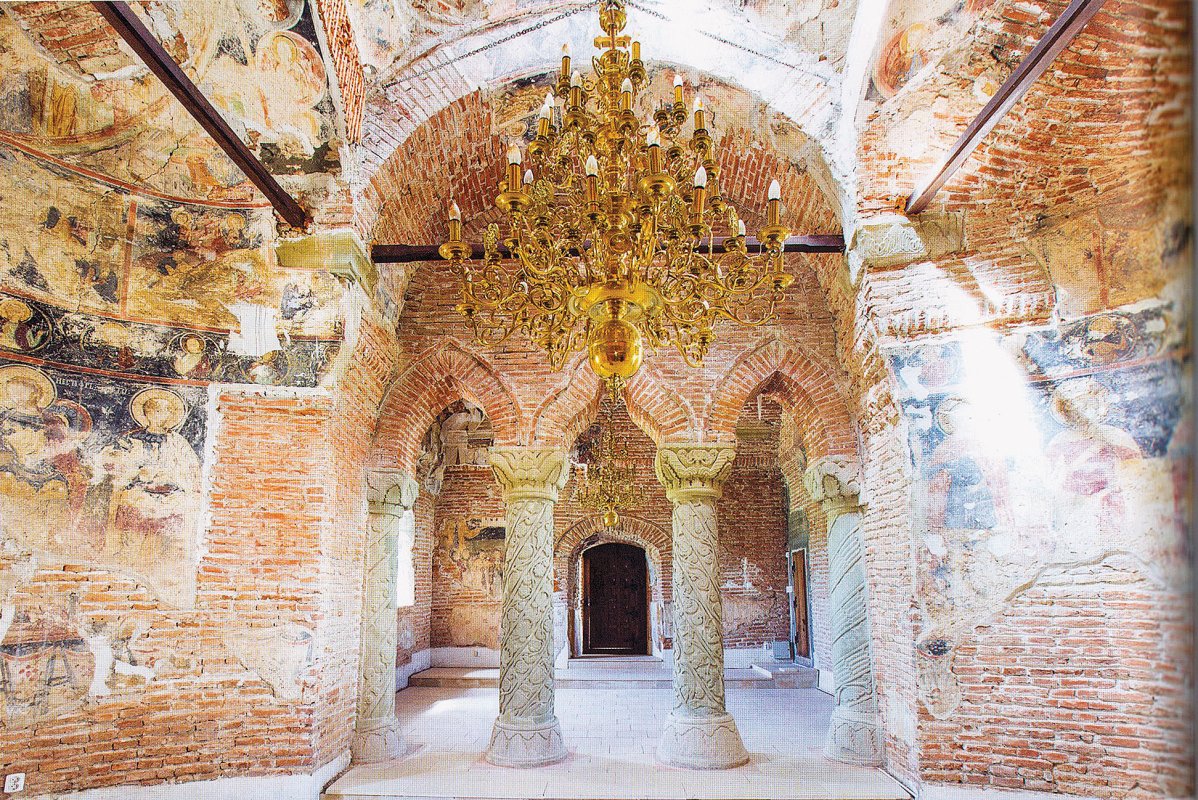 Călătorie printre frescele pictorului sfânt Pârvu Mutu 23796