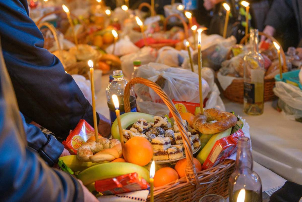 Moşii de iarnă sau tinereţe fără de bătrâneţe şi viaţă fără de moarte 23748