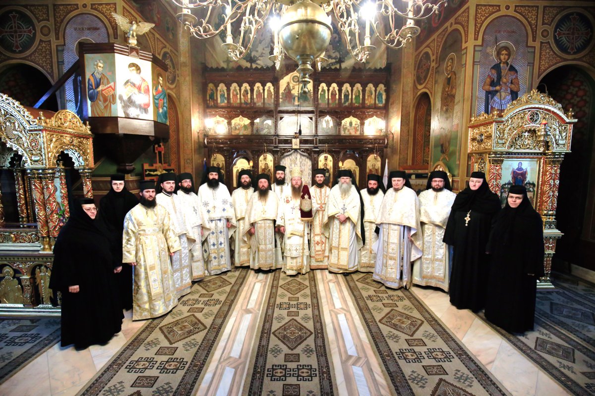 Sinaxă monahală în Episcopia Covasnei şi Harghitei 23759
