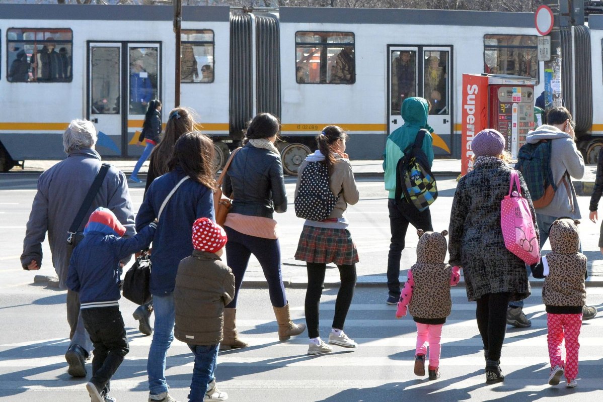 Fiecare are nevoie de un „acasă” care înseamnă familia 23811