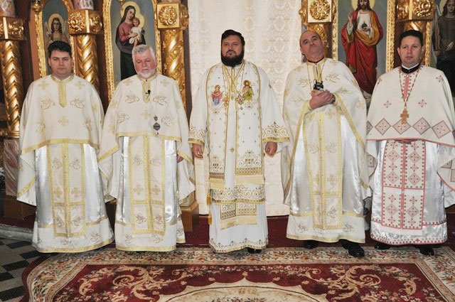 Slujiri arhiereşti, în Duminica Înfricoșătoarei Judecăți 23644