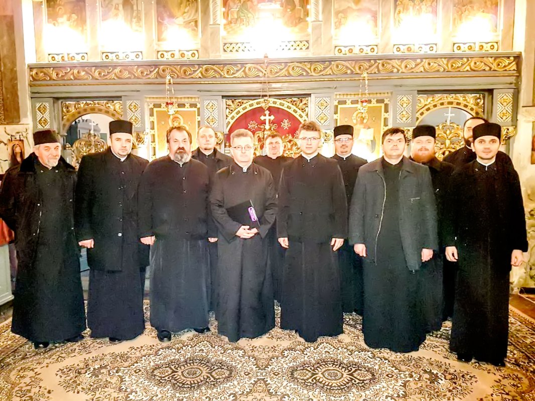 Cercuri misionar-pastorale în parohiile arădene 23551