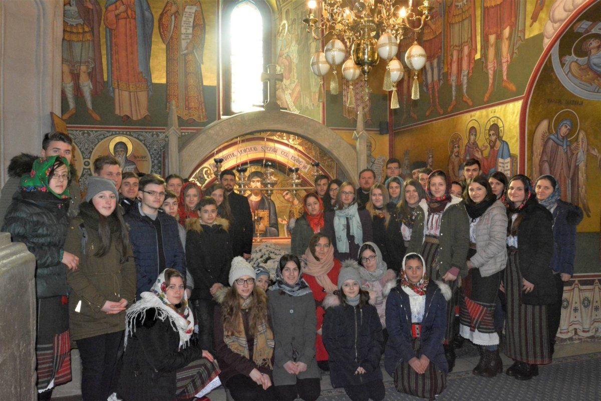 Cu cine ne-am petrecut vacanţa 23527