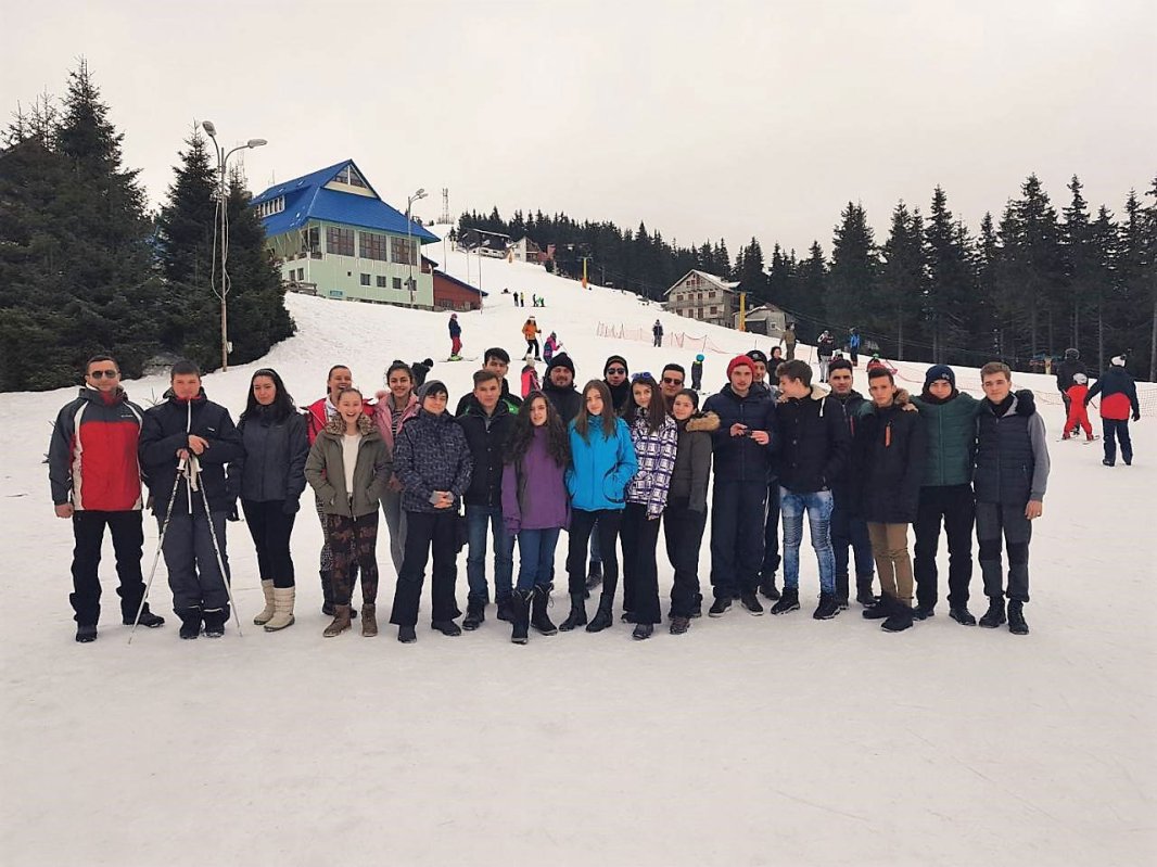 Tabără în munții Parâng, pentru tineri din Protopopiatul Sebeș 23542