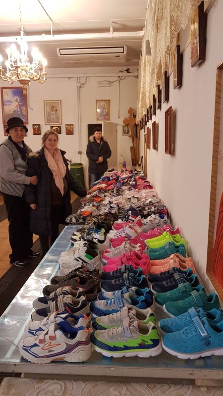 Încălţăminte în dar pentru copiii Spitalului „Sfânta Maria“ 23447
