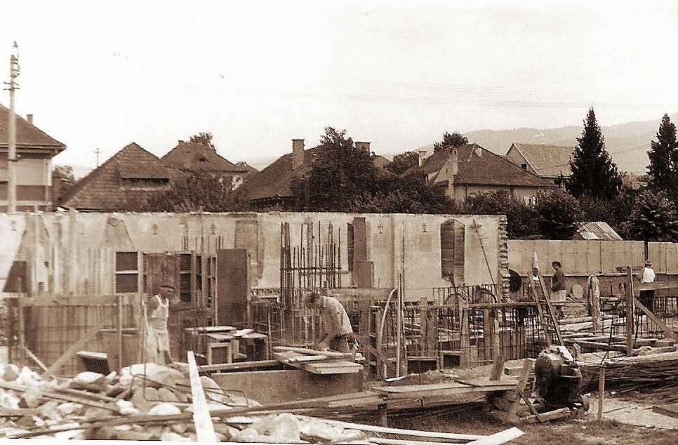 Omagiu adus ctitorilor Bisericii „Sfânta Treime” din Cisnădie 23449