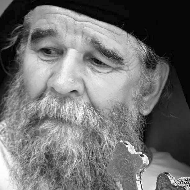 Arhimandritul Arsenie Voaideş s-a mutat la ceruri 23336