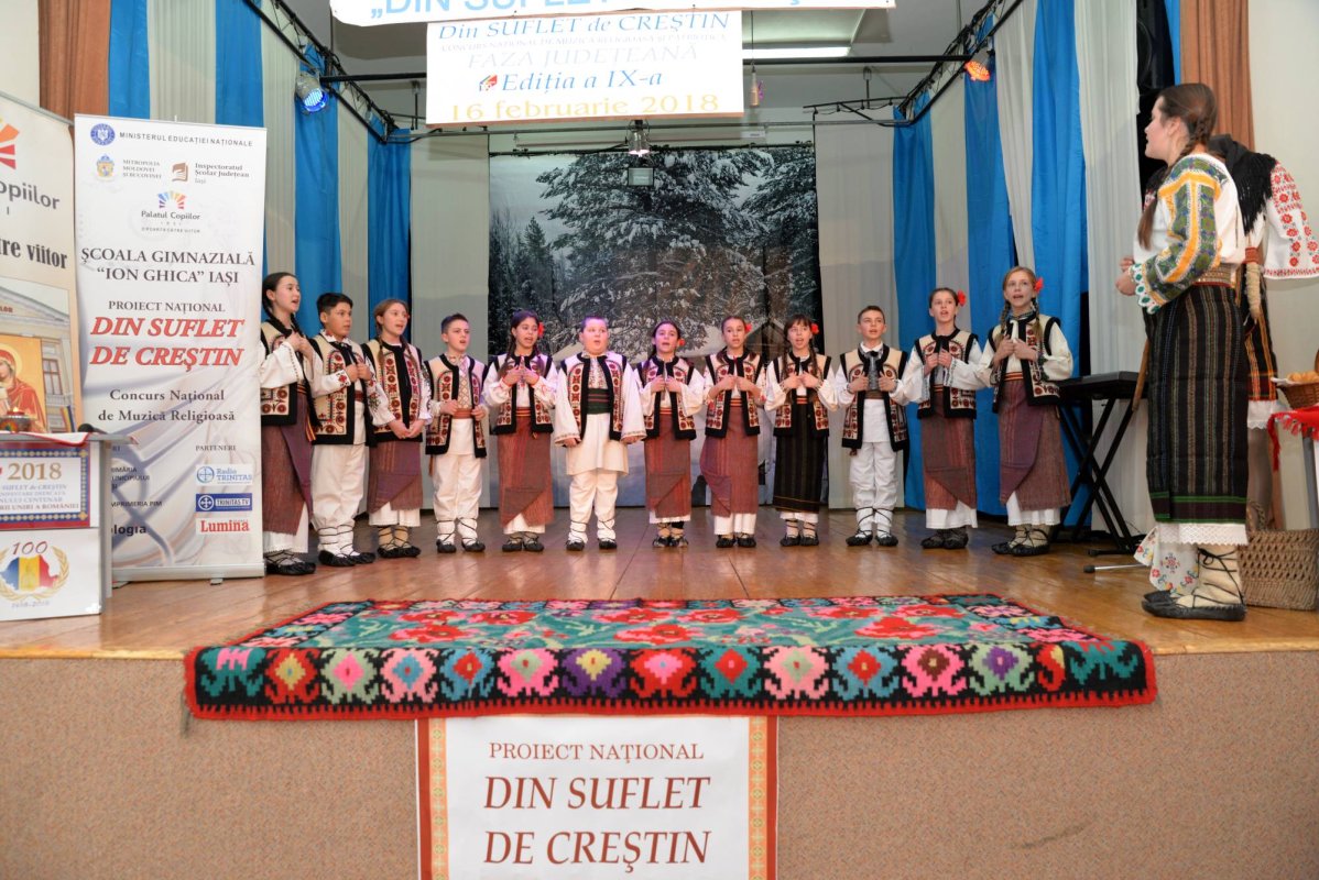 Peste 350 de copii la etapa judeţeană a concursului „Din suflet de creştin“ 23340