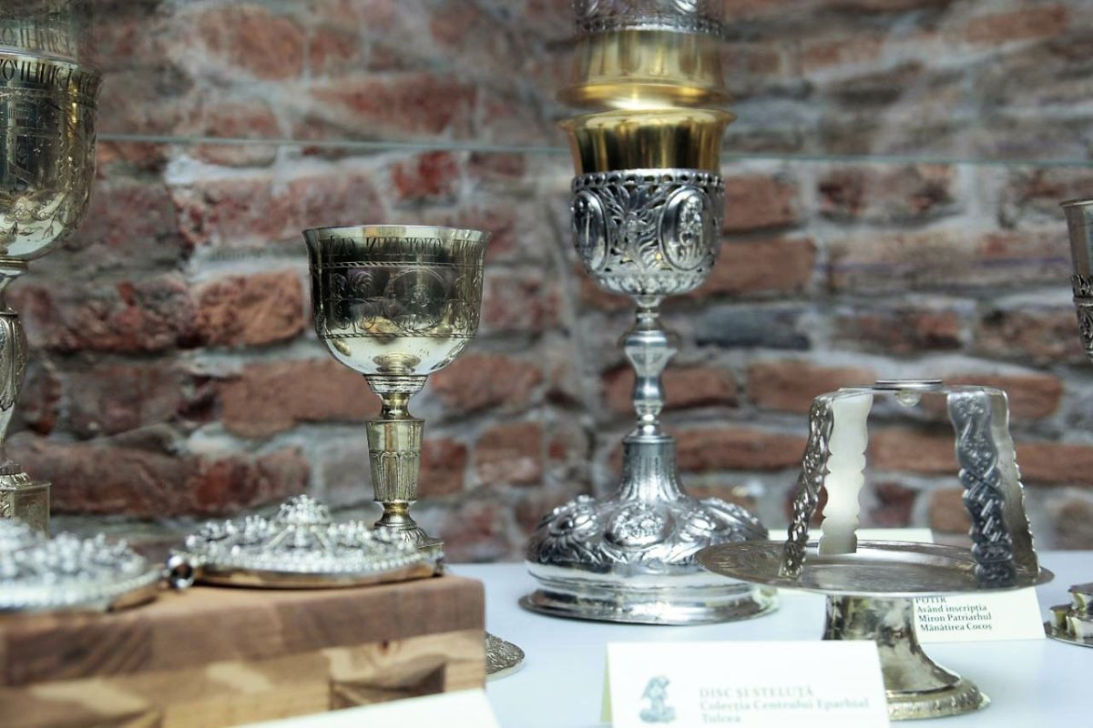 Vernisajul expoziției „Tezaur – Episcopia Tulcii”, la Alba Iulia 23350