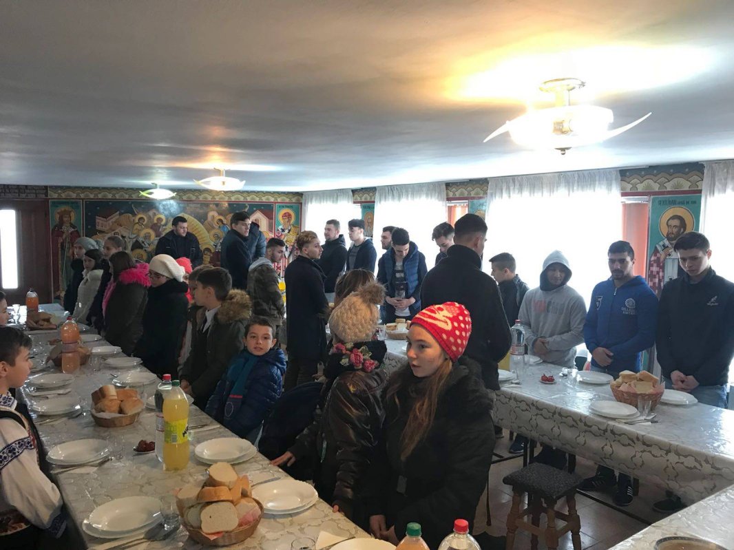 „În temniţă am fost şi aţi venit la Mine“, în Parohia Pănceşti – Sascut 23276