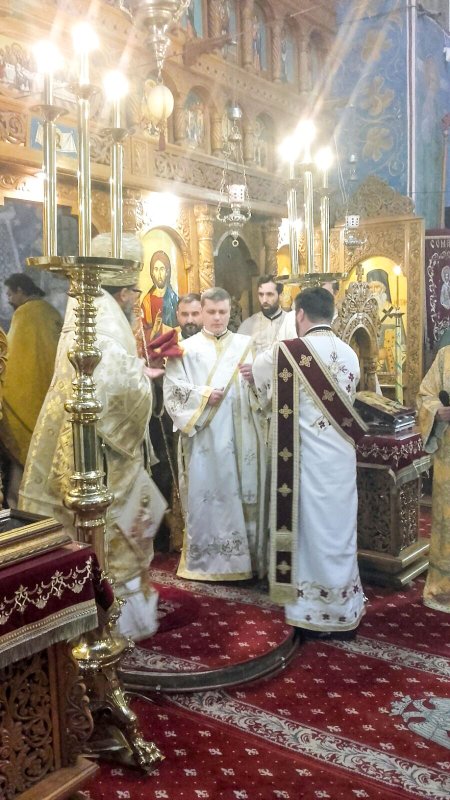 Rugăciuni și îndemnuri arhierești la început de post 23324