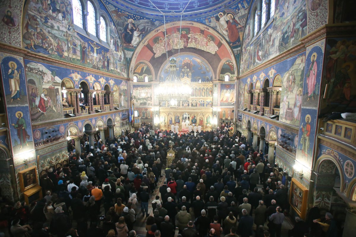 Slujiri arhiereşti, în Duminica Izgonirii lui Adam din Rai 23287