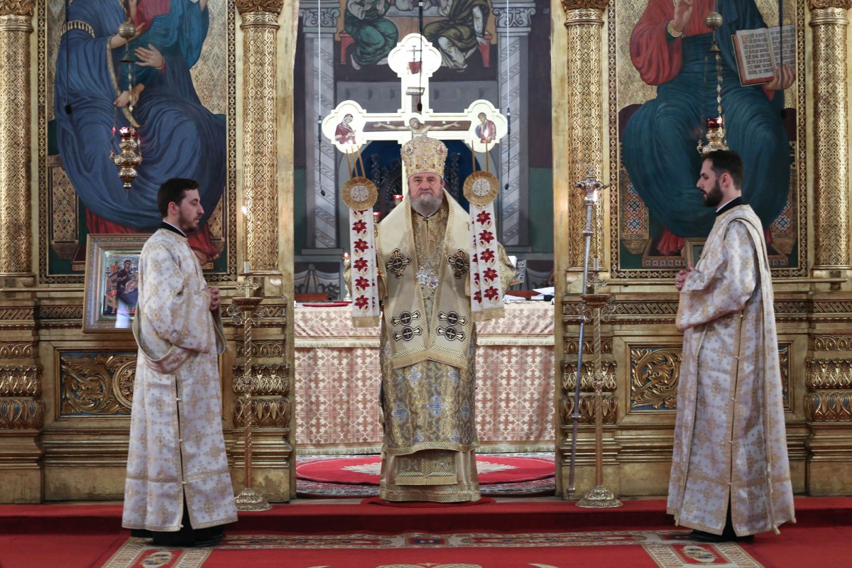 Slujiri arhiereşti, în Duminica Izgonirii lui Adam din Rai 23288