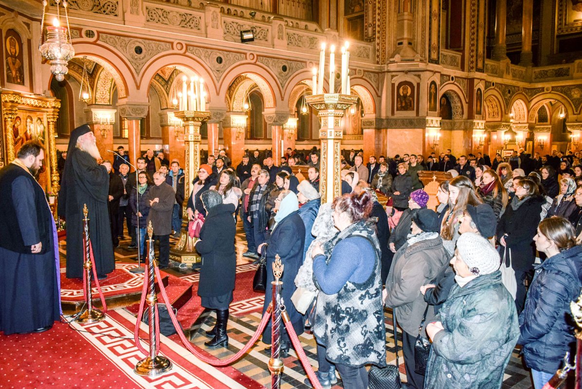 Prima zi a Postului Mare la Catedrala din Timișoara 23238