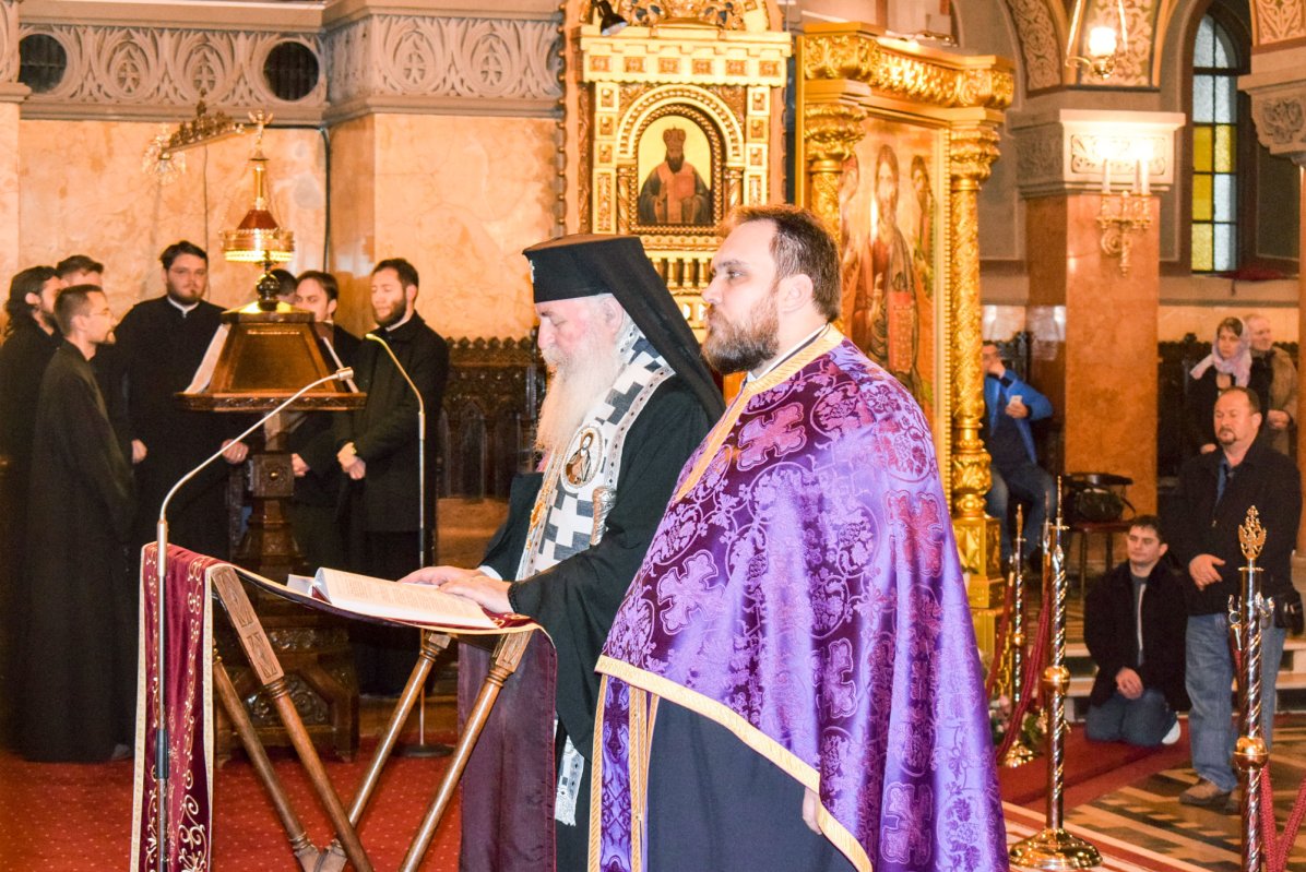 Prima zi a Postului Mare la Catedrala din Timișoara 23239