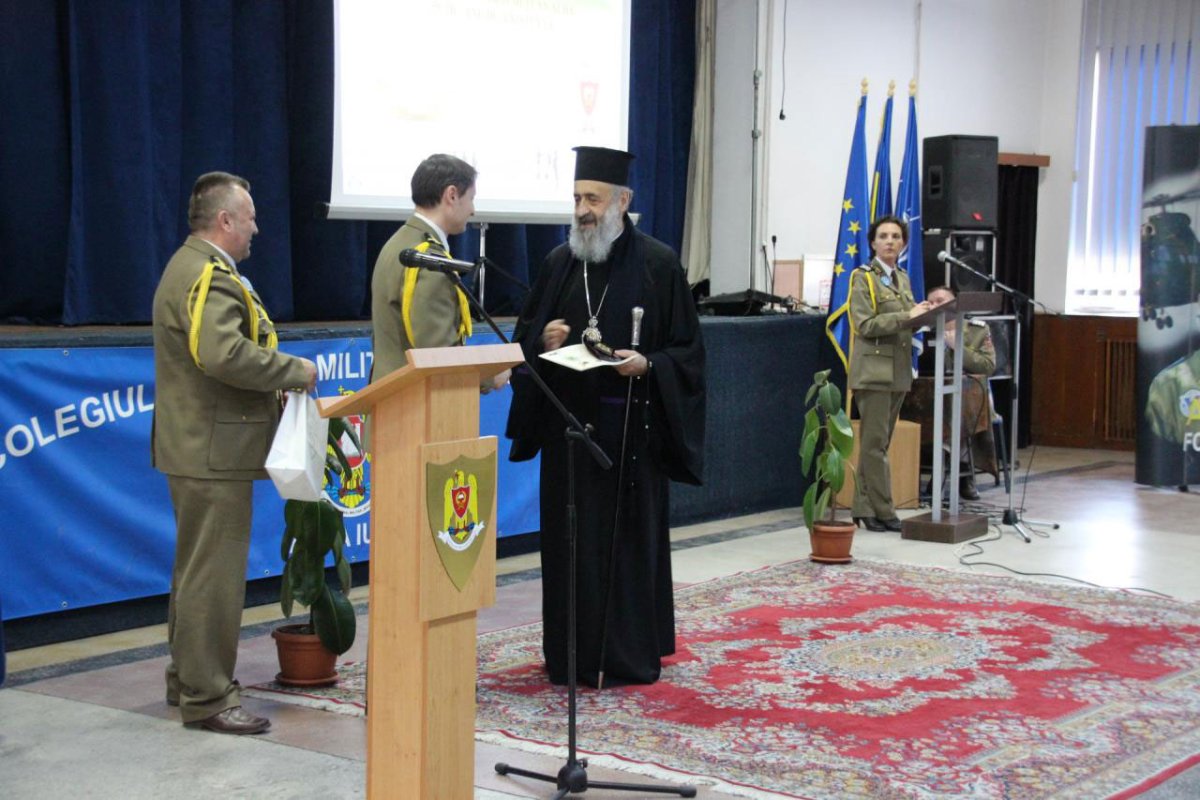 50 de ani de activitate, aniversaţi la Centrul Militar Judeţean Alba 23161