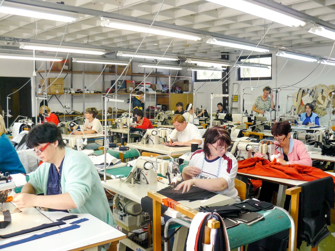 Micii întreprinzători împovăraţi de „revoluţia fiscală” 23204