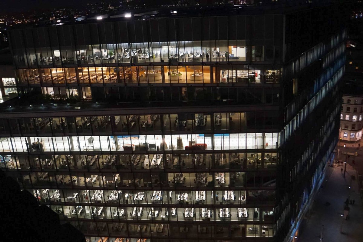 Să ne purtăm sarcinile fără şovăire 23143