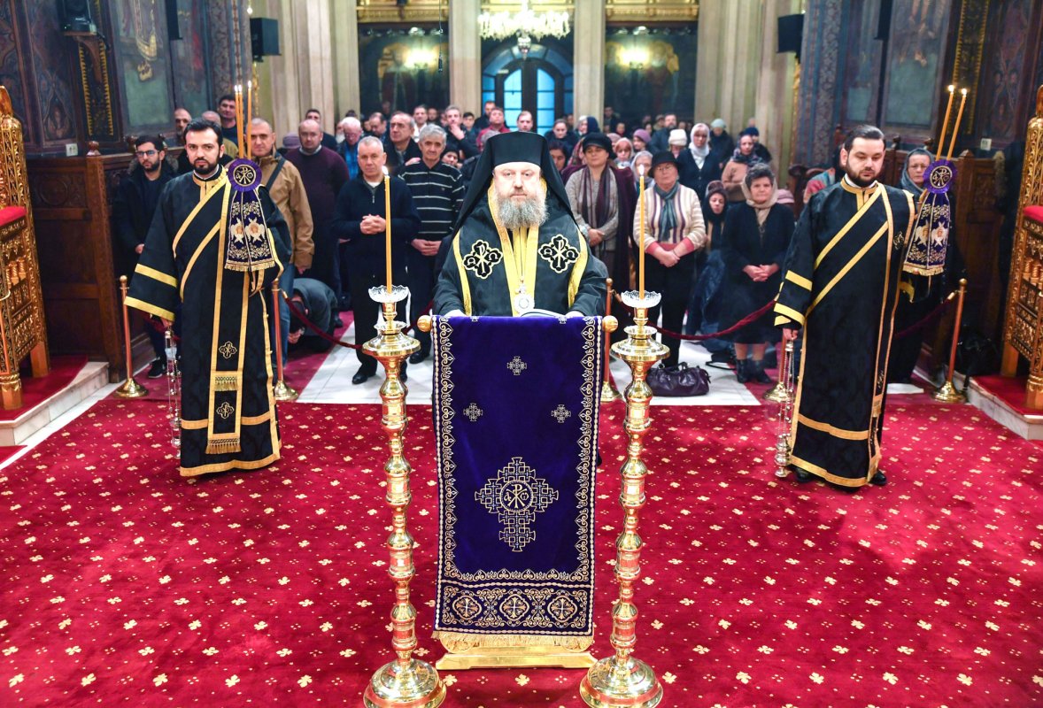 „Ne căim împreună cu cei care s-au întors la Domnul” 23126