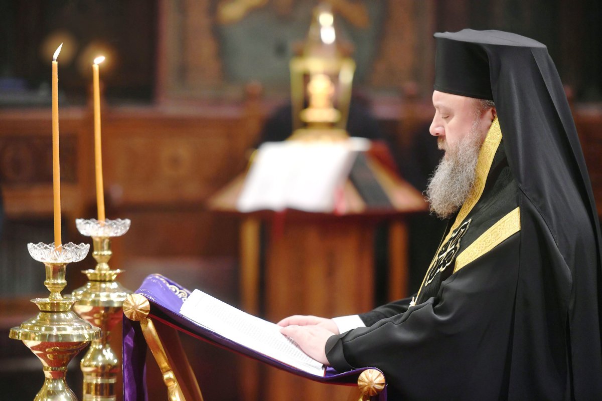 „Ne căim împreună cu cei care s-au întors la Domnul” 23128