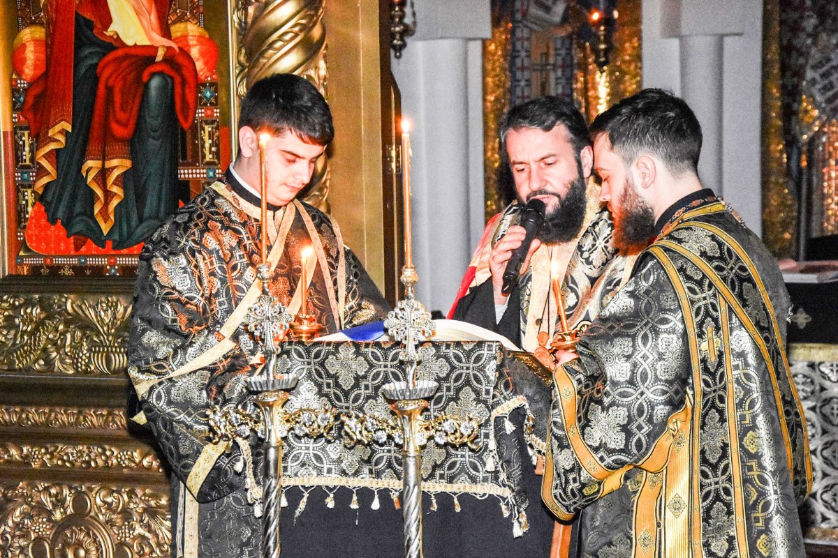 Rugăciune și pocăință în prima săptămână din Postul Mare la Caransebeș 23044