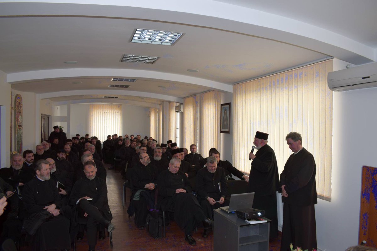 Întrunirea preoţilor Protopopiatului 2 Iaşi 22900