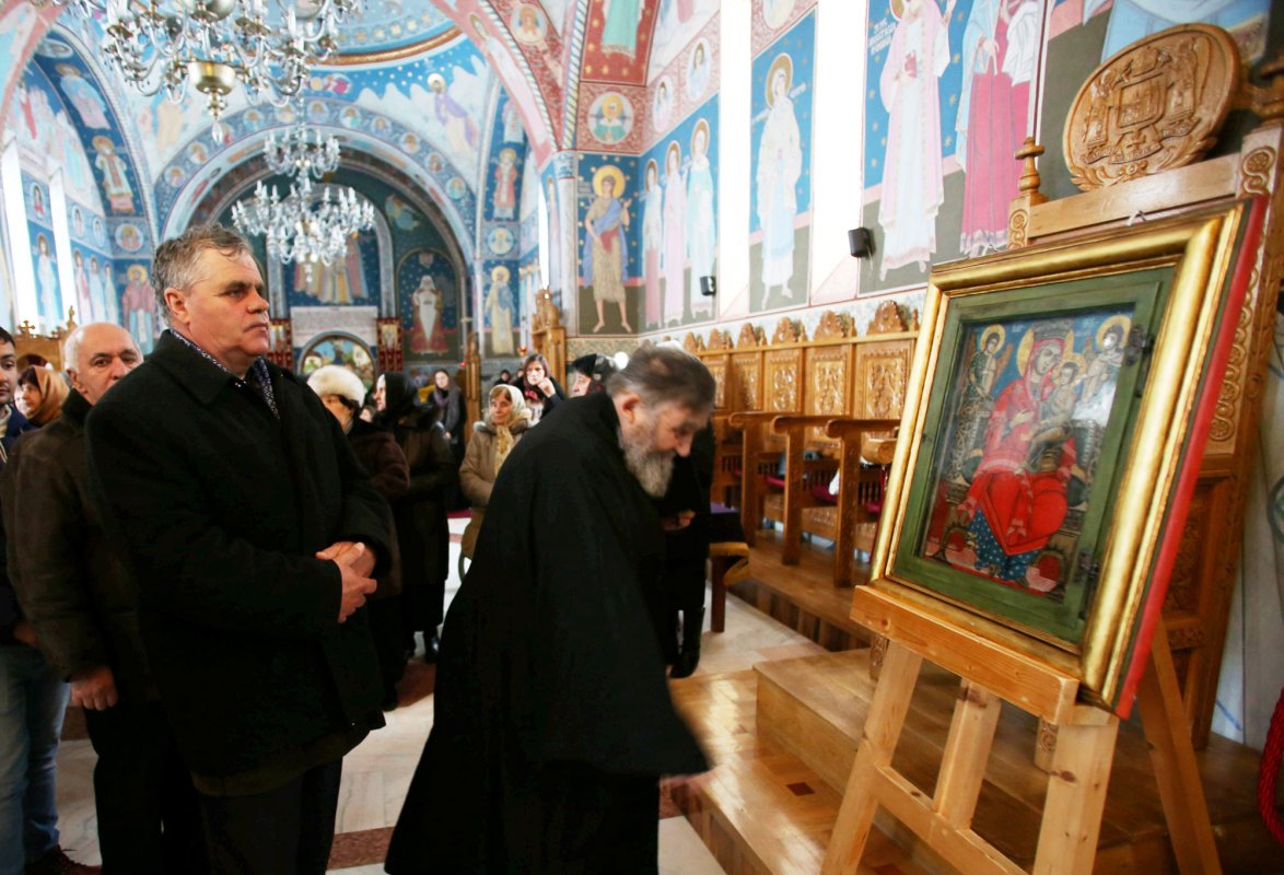 Slujiri arhiereşti în Duminica Ortodoxiei 22912