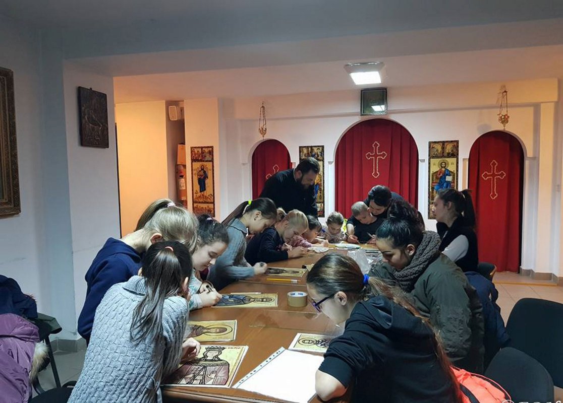 Expoziție de icoane, la Deva 22819