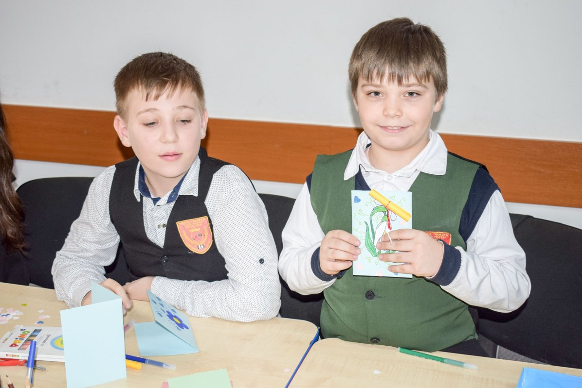 Ateliere de creație cu prilejul zilei de 1 Martie, la Centrul de zi „Antimis” din Timișoara 22766