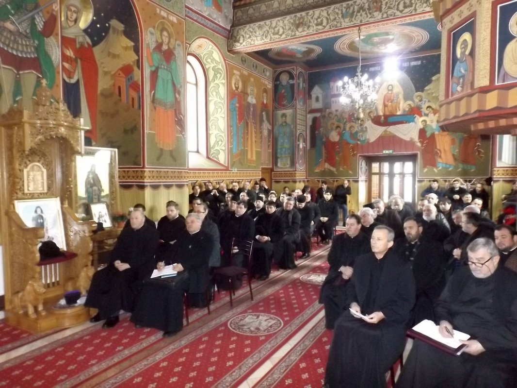 Conferinţă administrativă în Protopopiatul Buhuşi 22739