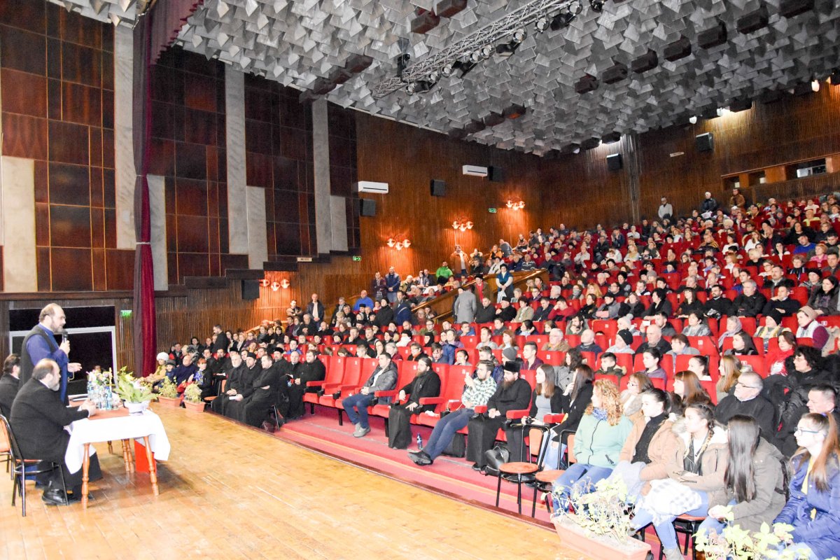 Conferința „Ortodoxia la vremuri de Postul Mare” 22579