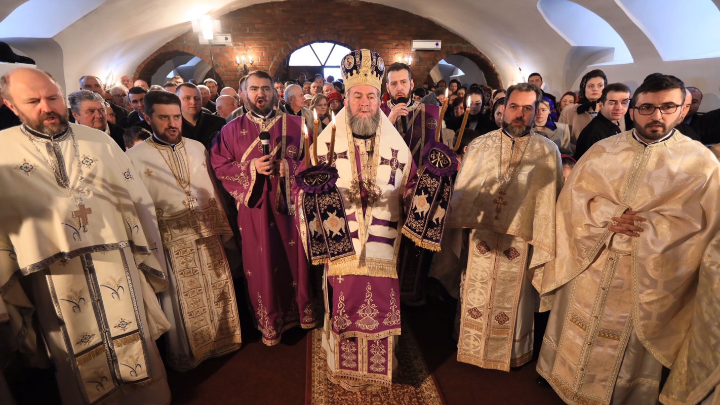 Slujiri arhiereşti în Duminica Sfântului Grigorie Palama 22495