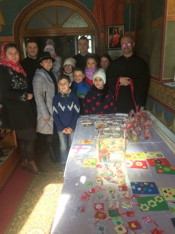 Târg caritabil de mărţişoare la Târgu Ocna 22415