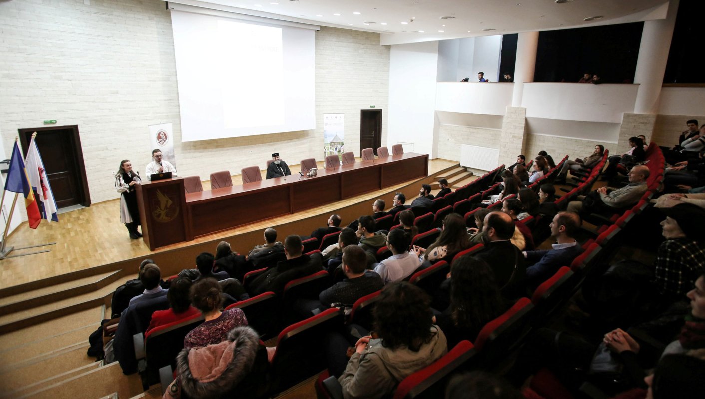 Conferință la Sibiu despre Taina Crucii 22359