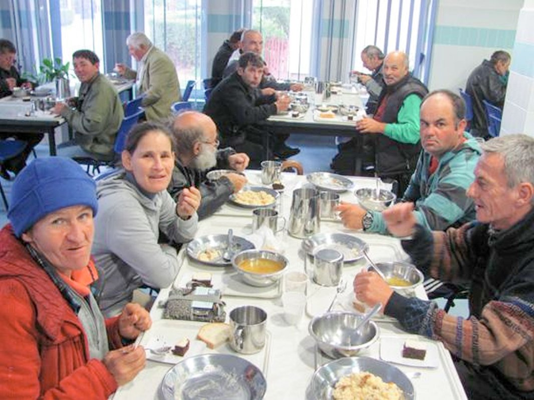 Filantropie și slujire creștină la Arad 22211