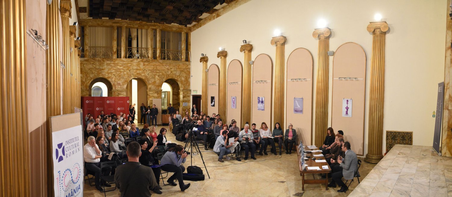 „Sacrificiul la feminin a fost mare în comunism” 22243