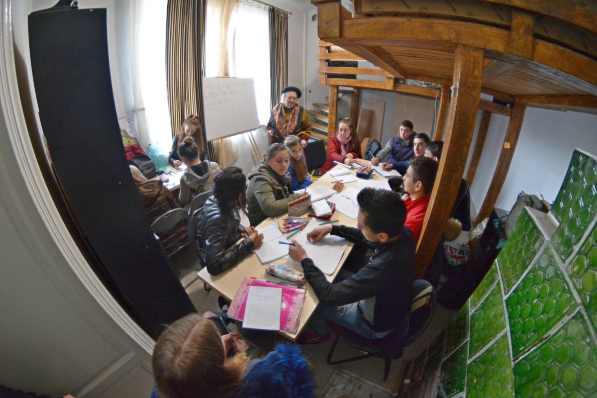 Acţiune caritabilă a Parohiei „Sfinţii Arhangheli Mihail şi Gavriil“ – Canta 22137