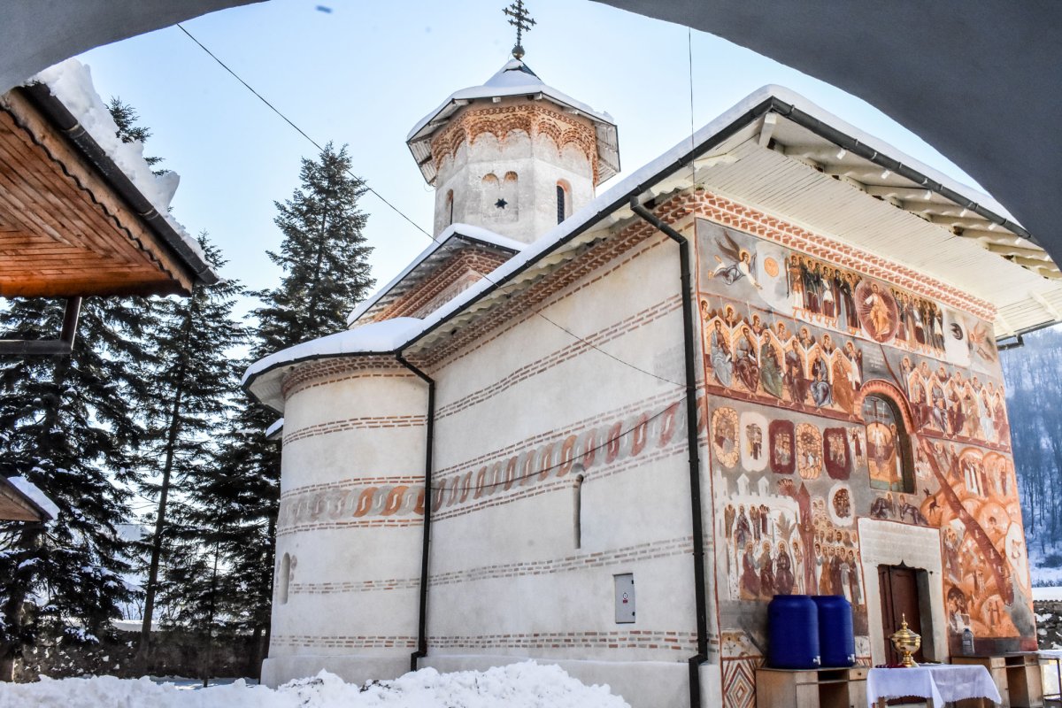 Altoiul unei „dimensiuni româneşti a existenţei” 22156