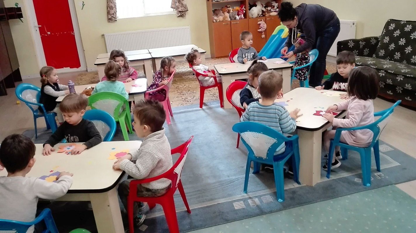 Sărbătoare la centre ale Filantropiei Ortodoxe Alba Iulia 22153