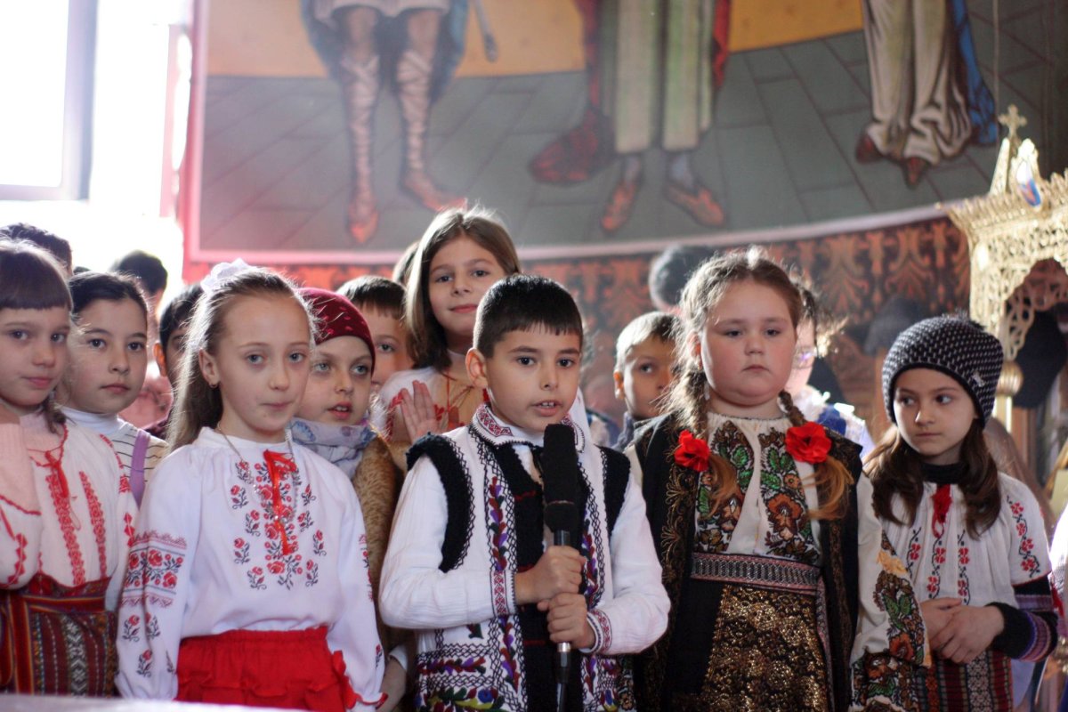 Simpozionul „Centenarul Marii Uniri“ la Filioara 22046