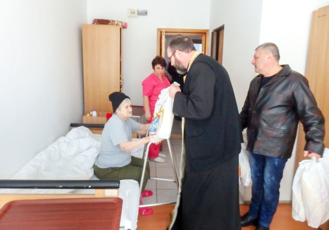 Acţiuni social-filantropice în Eparhia Dunării de Jos 22021