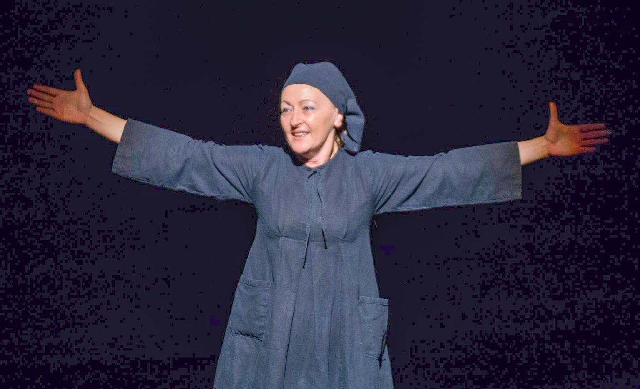 O piesă de teatru-mărturisire 22038