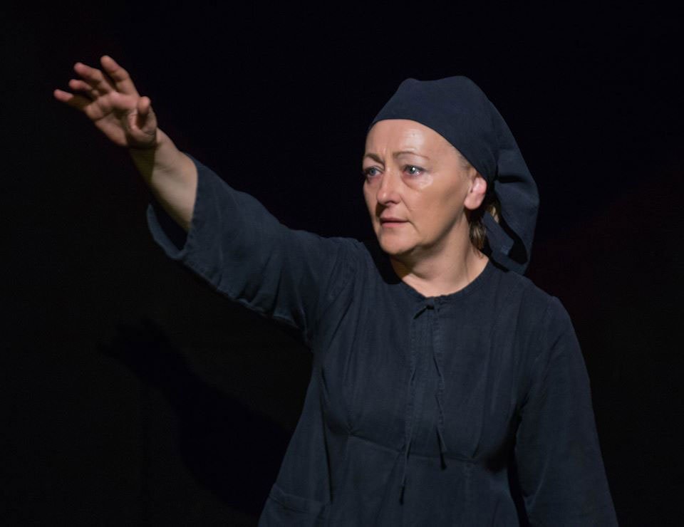 O piesă de teatru-mărturisire 22041