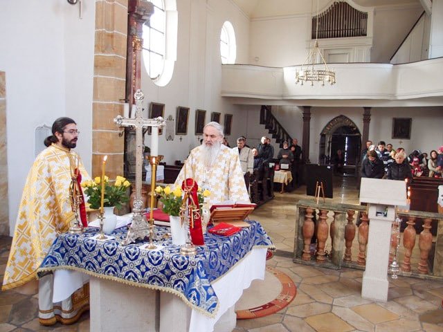 Vizite și slujiri arhierești în diasporă 22024