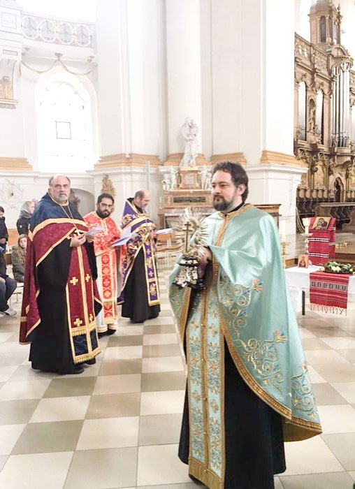 Vizite și slujiri arhierești în diasporă 22028