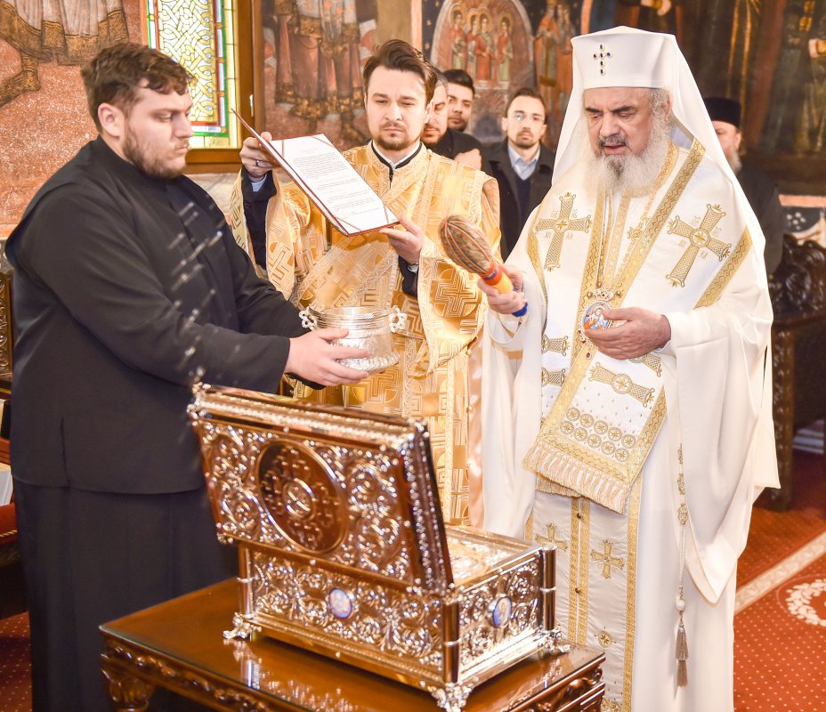 Raclă nouă pentru moaştele Sfântului Miron 21669