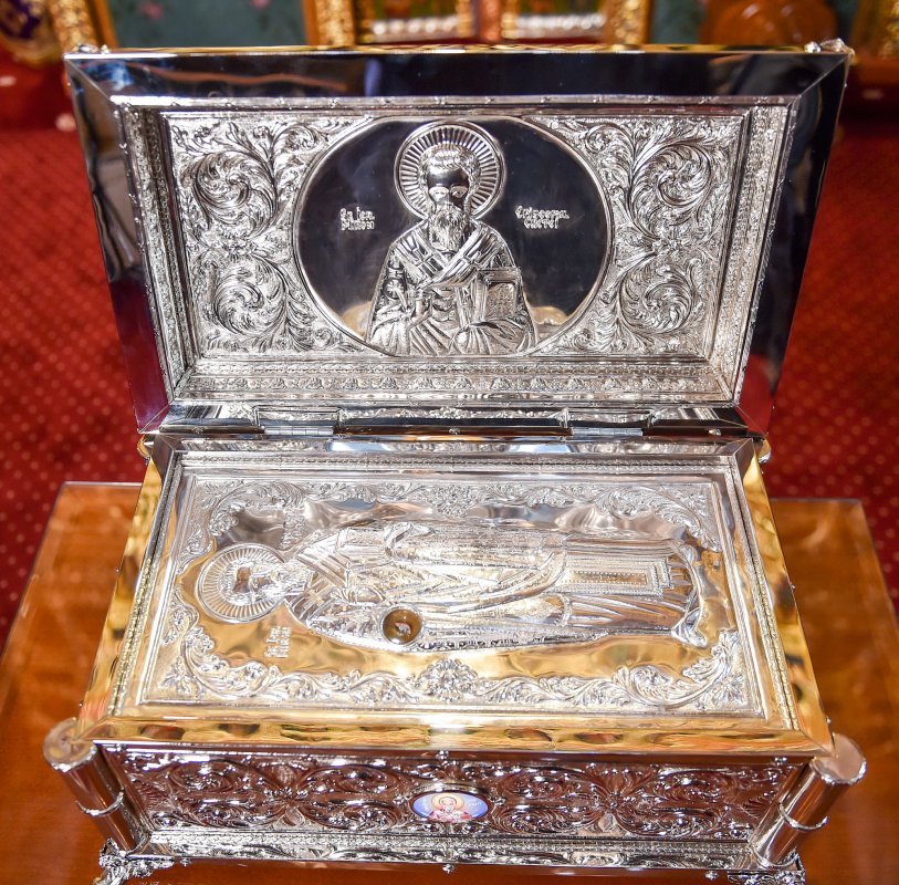 Raclă nouă pentru moaştele Sfântului Miron 21672