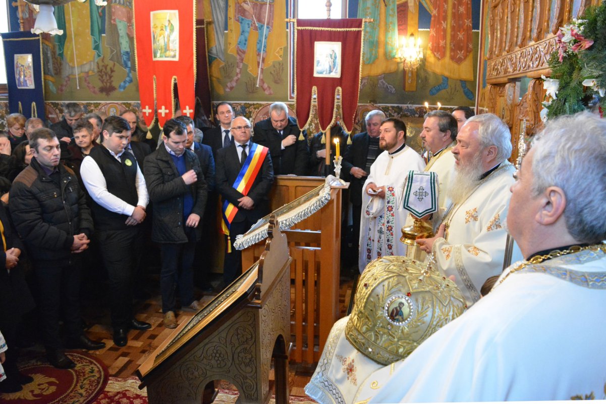 Slujiri arhiereşti în Duminica a 4-a din Postul Sfintelor Paşti 21633