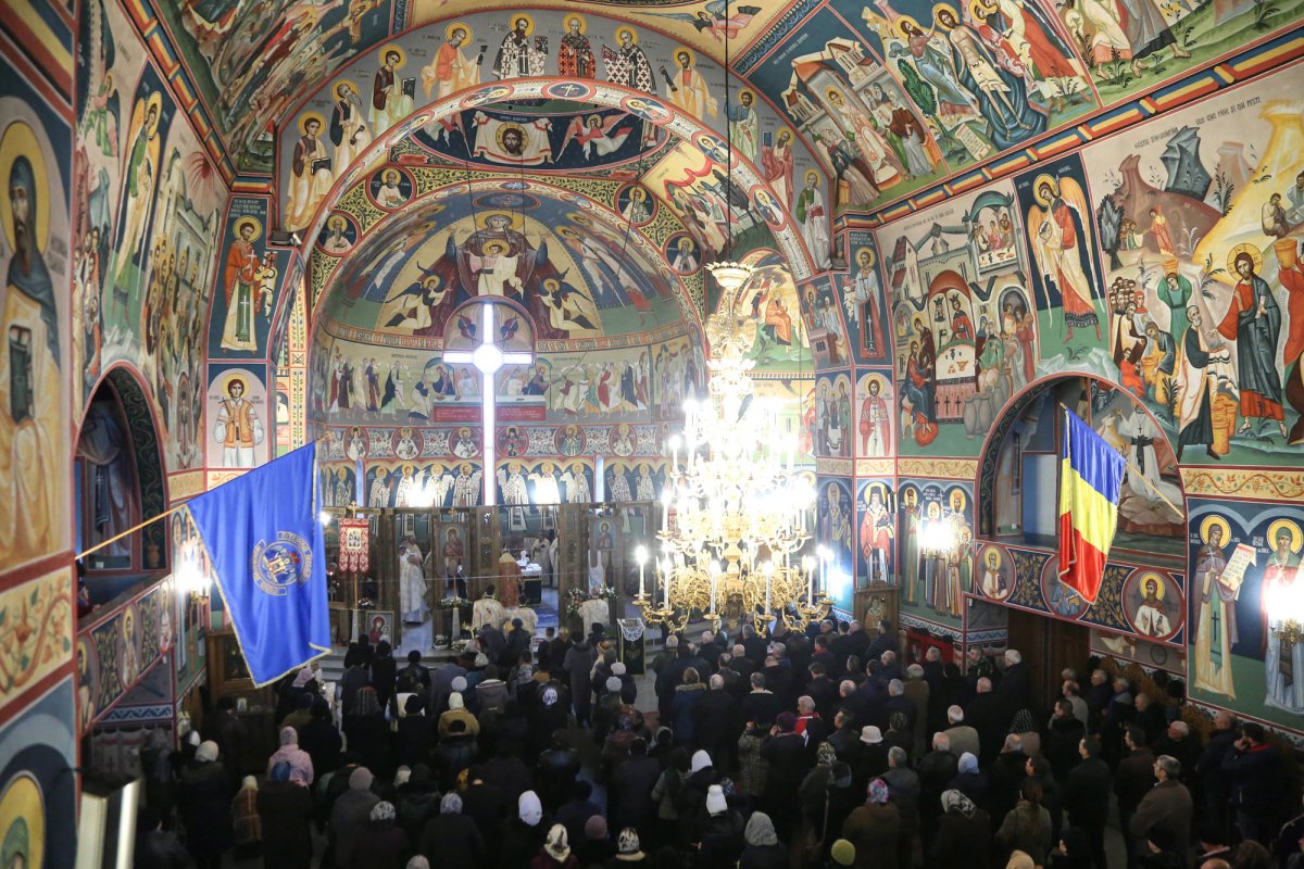 Slujiri arhiereşti în Duminica a 4-a din Postul Sfintelor Paşti 21636