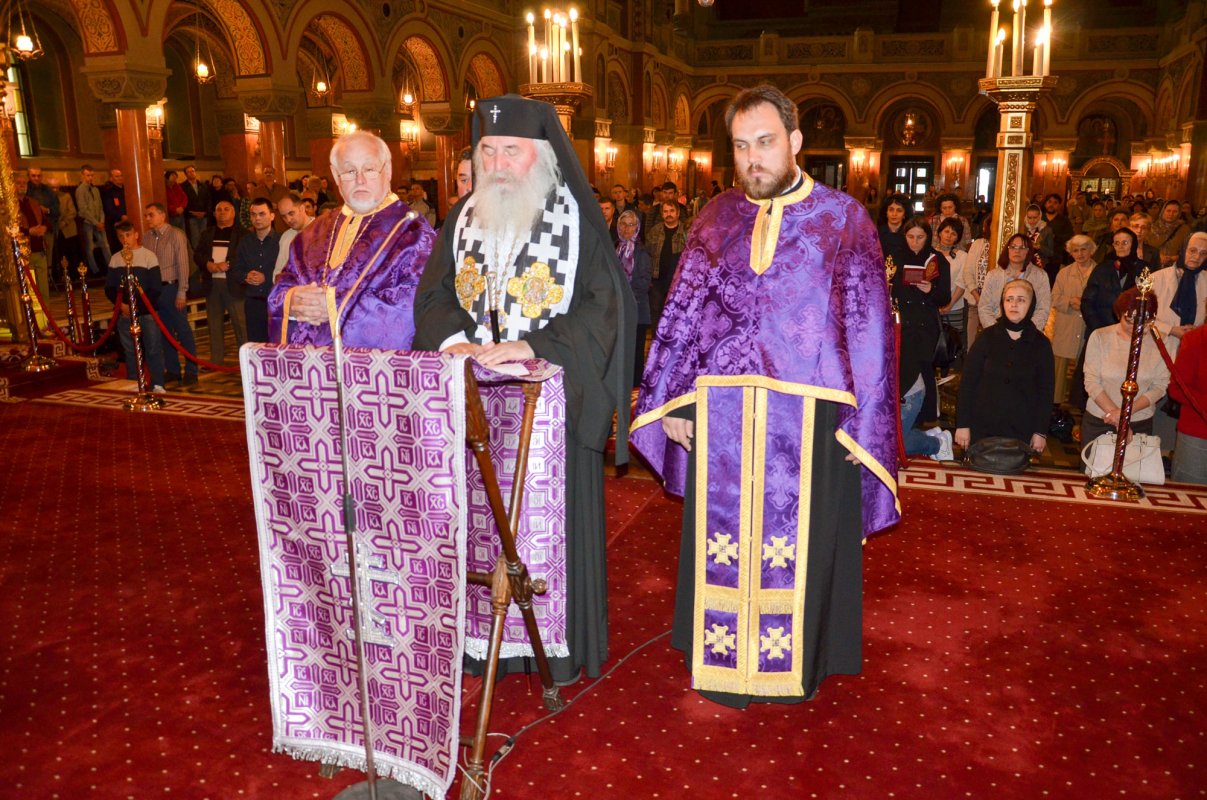 Denia Canonului Mare la catedralele eparhiale din Banat 21461